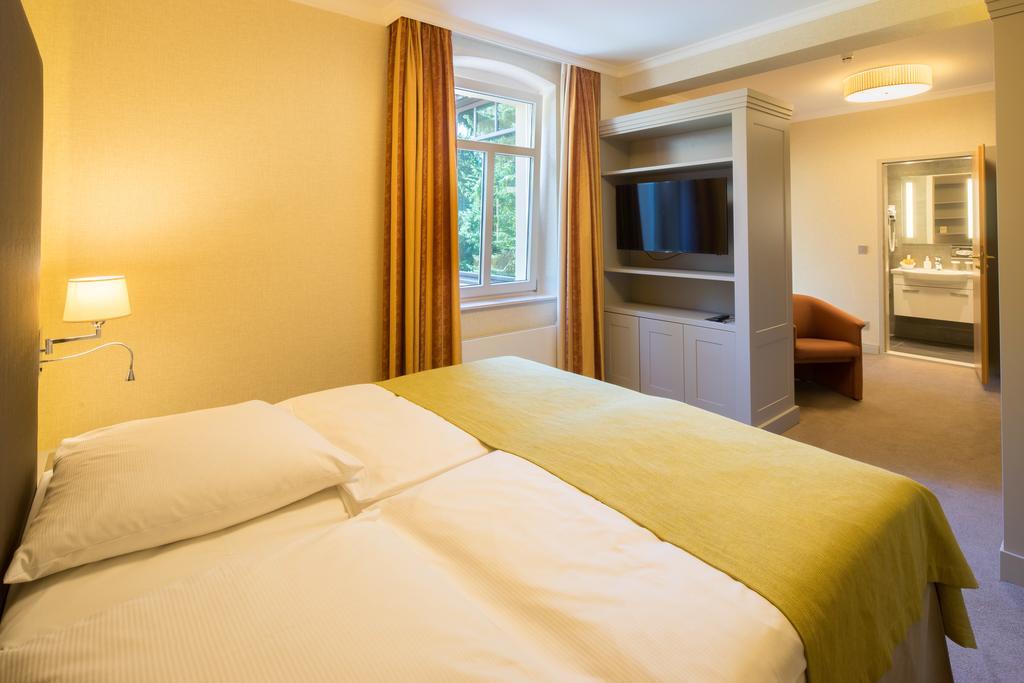 Parkhotel Güldene Berge Weißenfels